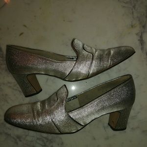 Vintage Glam Imperial Pumps